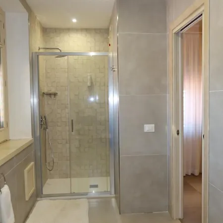 La Corte Dei Sabatini Pietrapaola