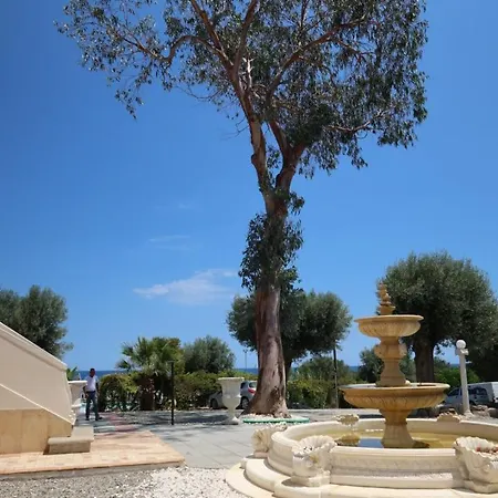 La Corte Dei Sabatini * Pietrapaola