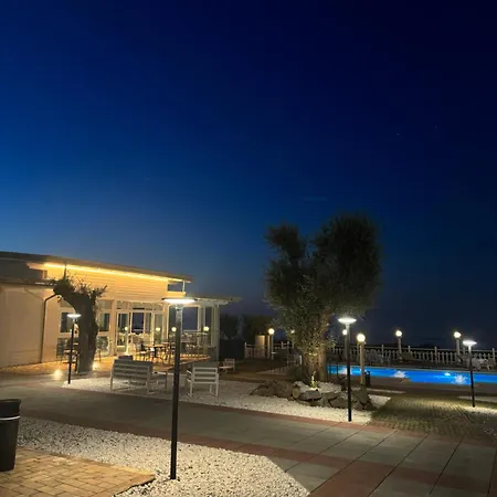 La Corte Dei Sabatini Resort *