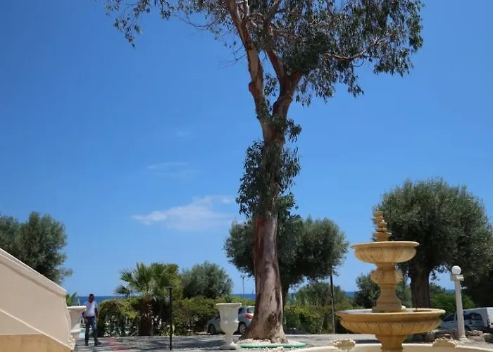 La Corte Dei Sabatini * Pietrapaola